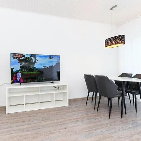 Apartment Haus Tummelkiste *