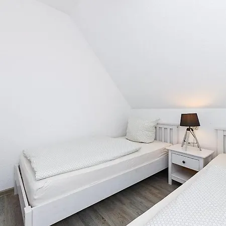 Haus Tummelkiste Appartement Bensersiel